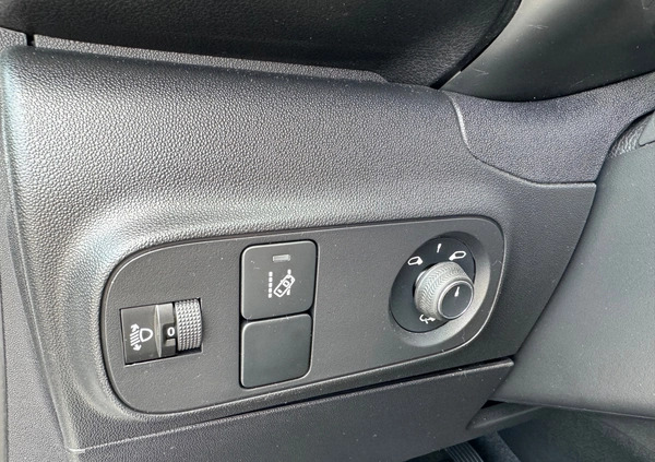 Citroen C3 cena 39900 przebieg: 148000, rok produkcji 2018 z Kolbuszowa małe 232